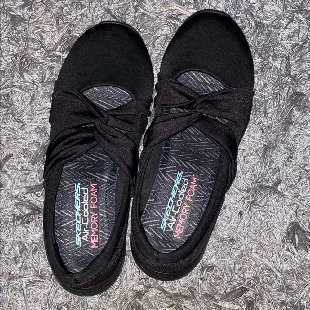 Skechers women work shoes